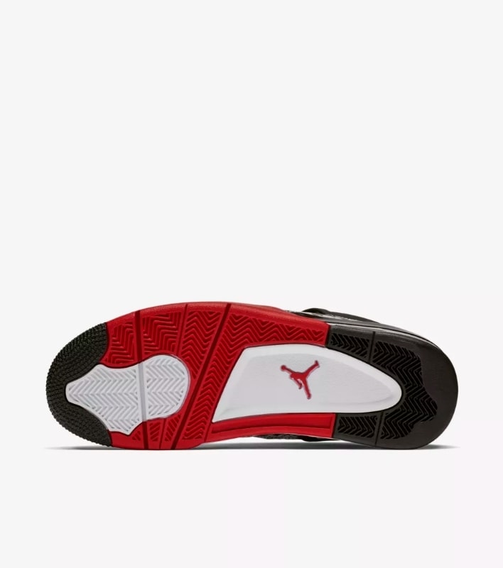 Photo Air Jordan IV "Tattoo"