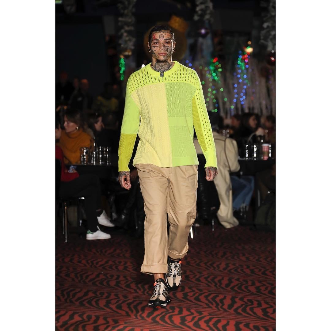 Photo Du Défilé KOCHÉ Pre-Fall 2019