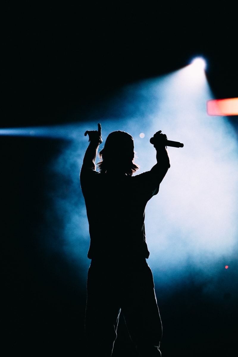 OrelSan Invite Damso, VALD, Ibeyi Pour Son Dernier Concert De L'Année