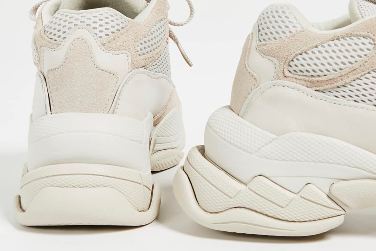 Photo Hybride YEEZY 500 x Balenciaga Triple S