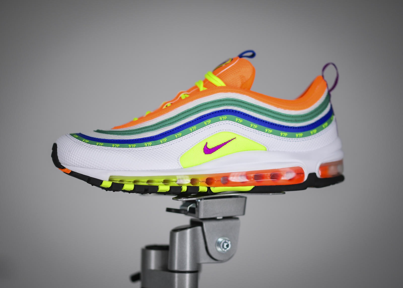 Voici La Paire De L'Artiste Française Qui Remporte Le Concours Nike On Air