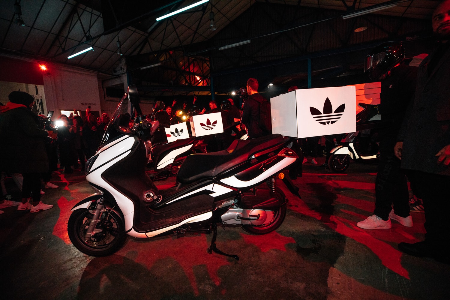 Photo adidas Nite Jogger