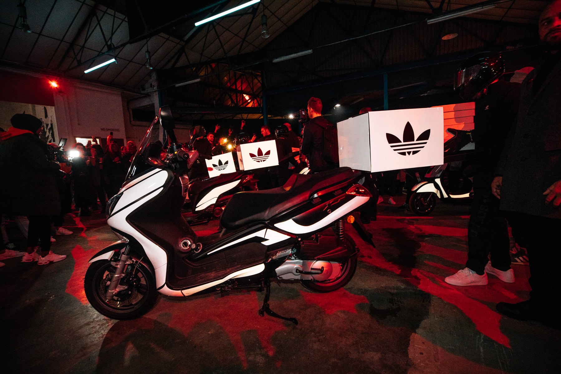 Photo adidas Nite Jogger
