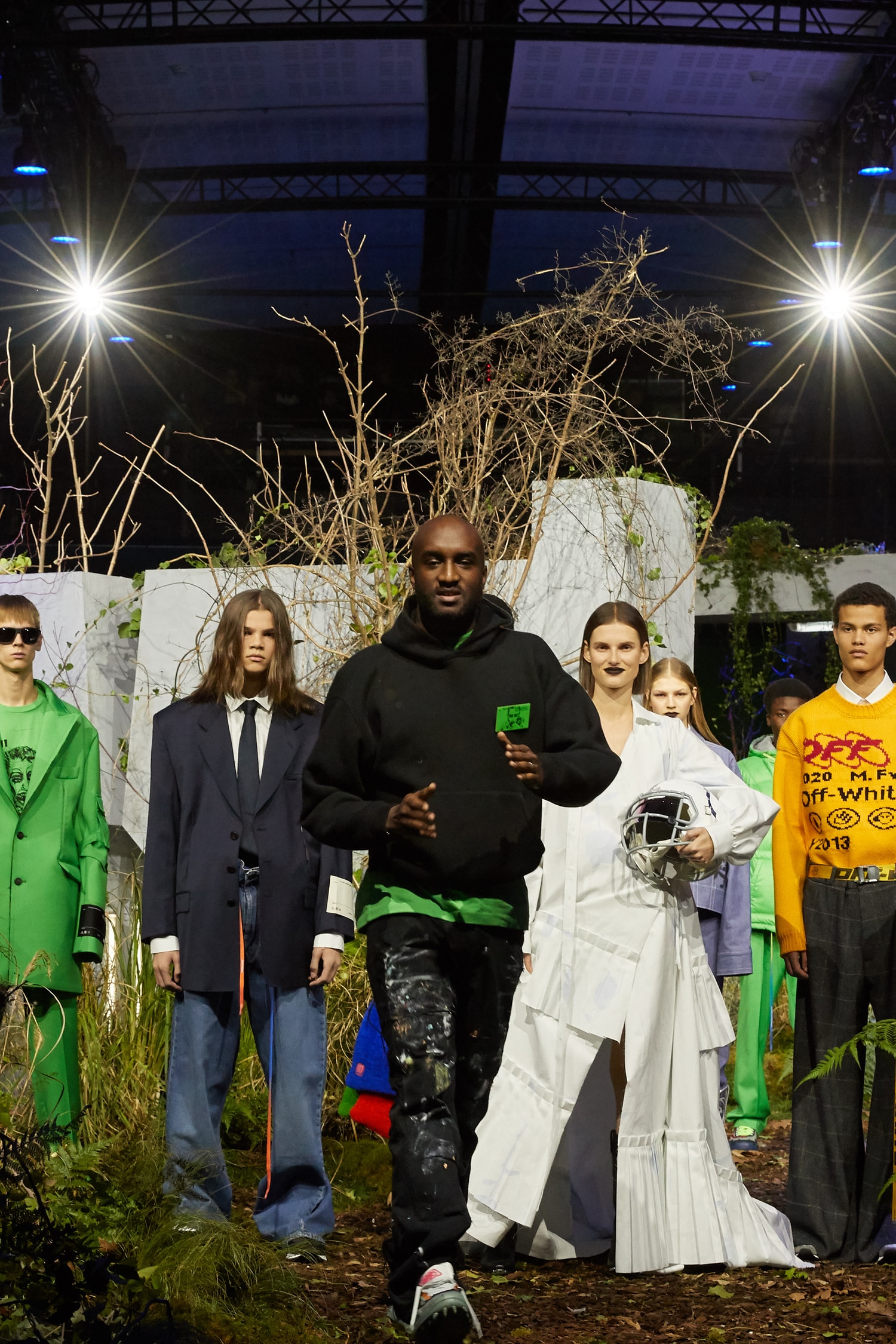Off-White : Tous Les Looks Du Défilé 