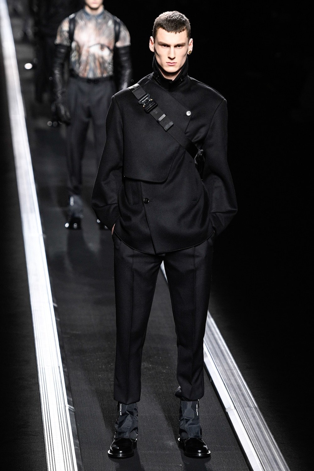 Dior : Kim Jones N'A Pas Fait Marcher Ses Mannequins