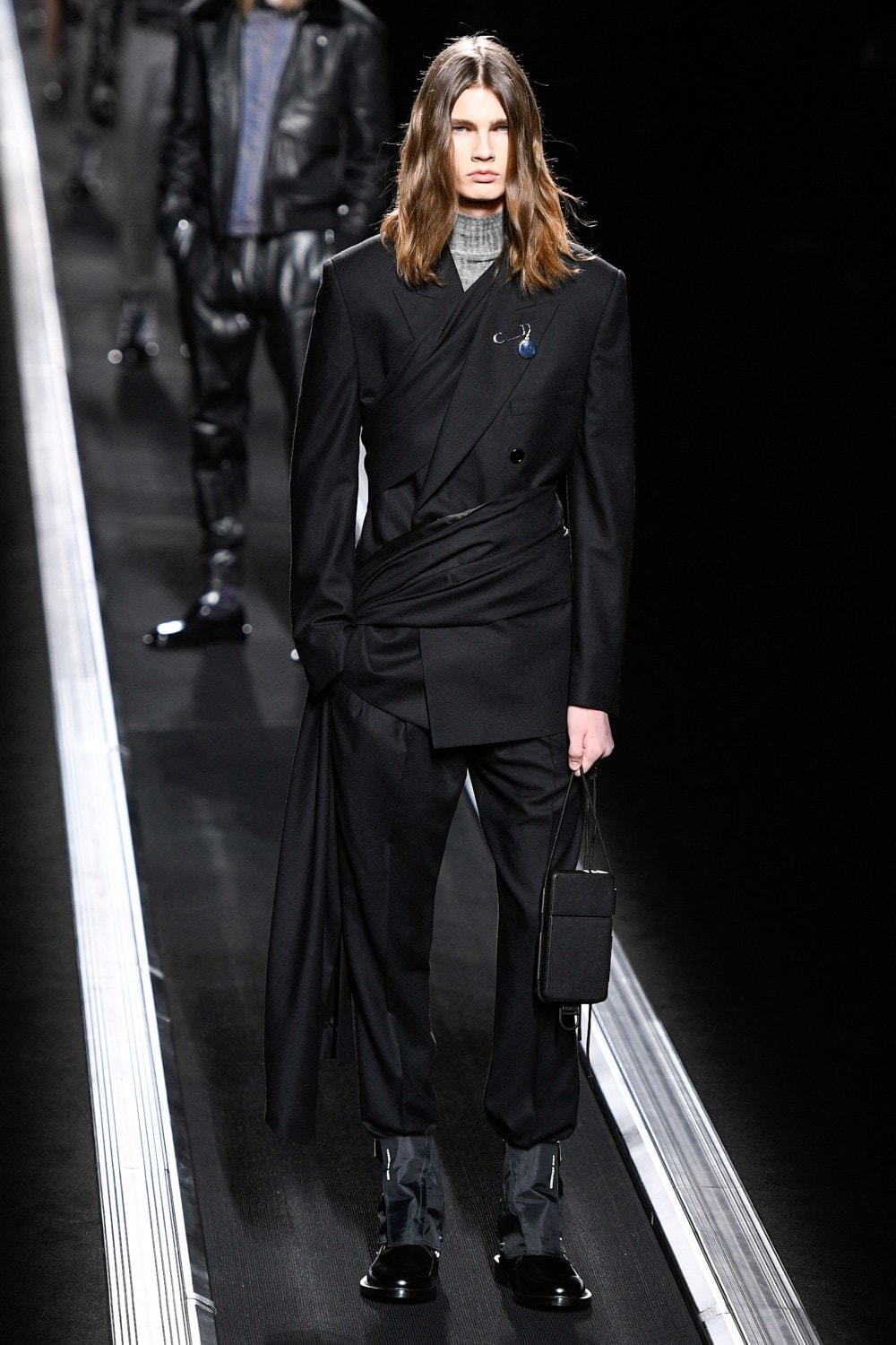 Dior : Kim Jones N'A Pas Fait Marcher Ses Mannequins