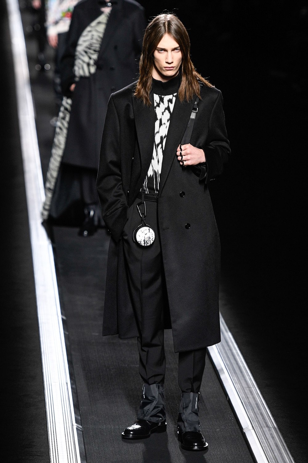 Dior : Kim Jones N'A Pas Fait Marcher Ses Mannequins