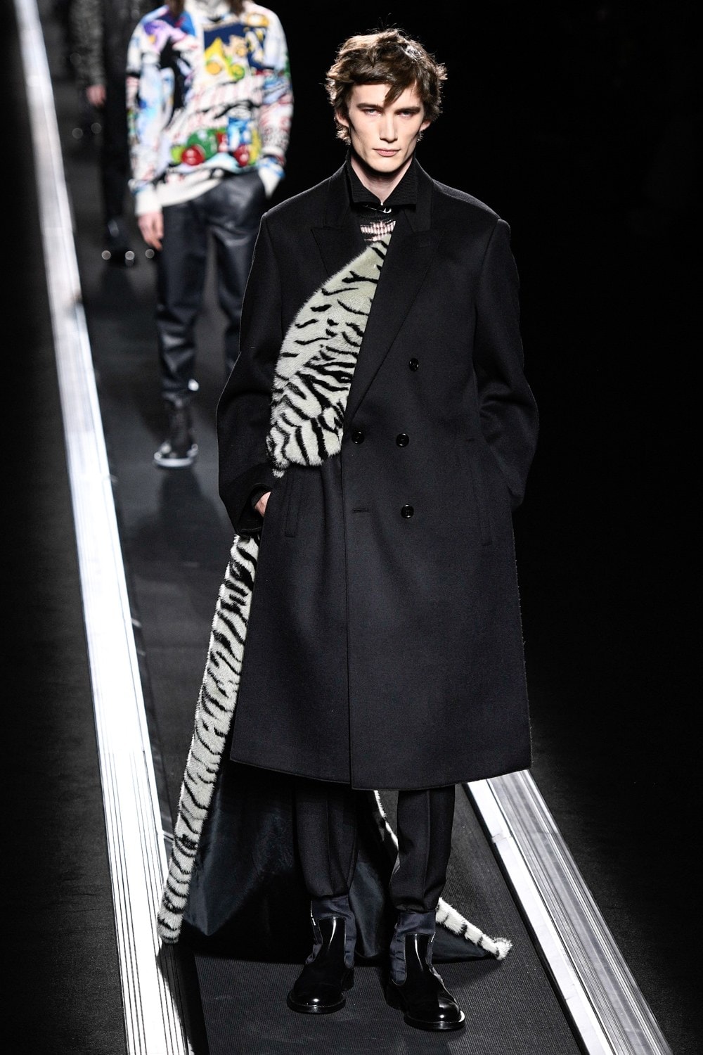 Dior : Kim Jones N'A Pas Fait Marcher Ses Mannequins