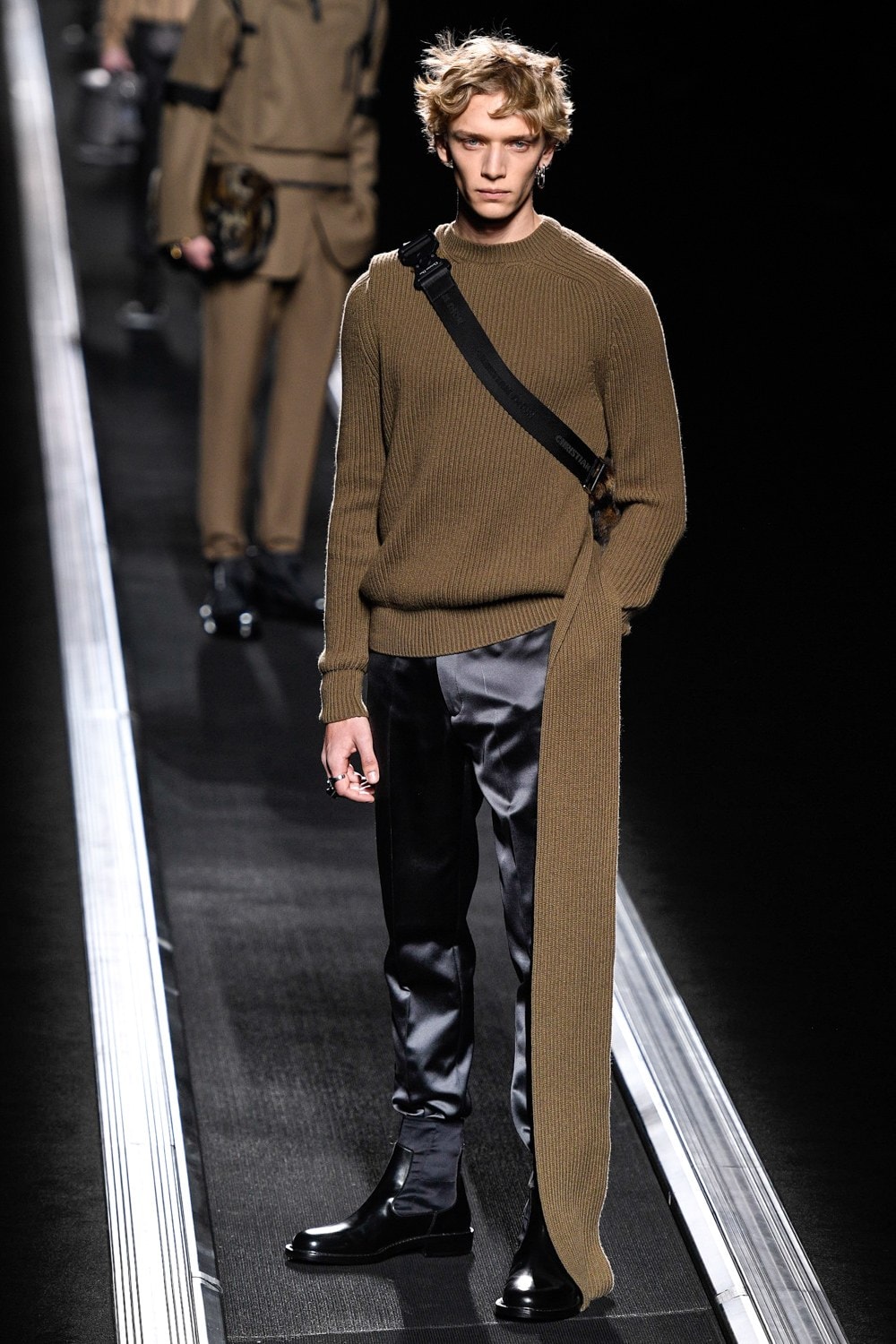 Dior : Kim Jones N'A Pas Fait Marcher Ses Mannequins