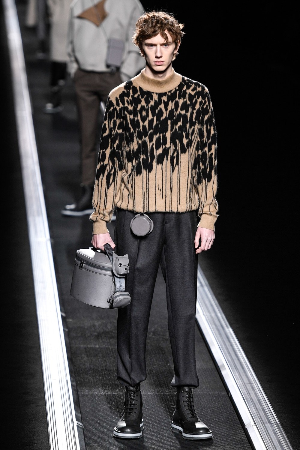 Dior : Kim Jones N'A Pas Fait Marcher Ses Mannequins