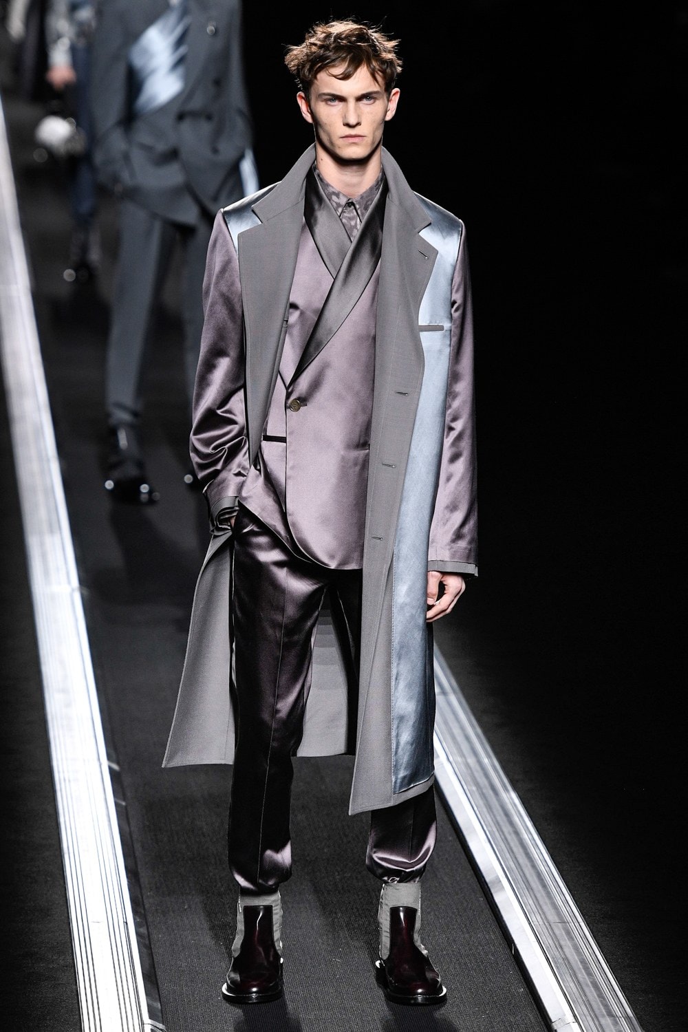 Dior : Kim Jones N'A Pas Fait Marcher Ses Mannequins
