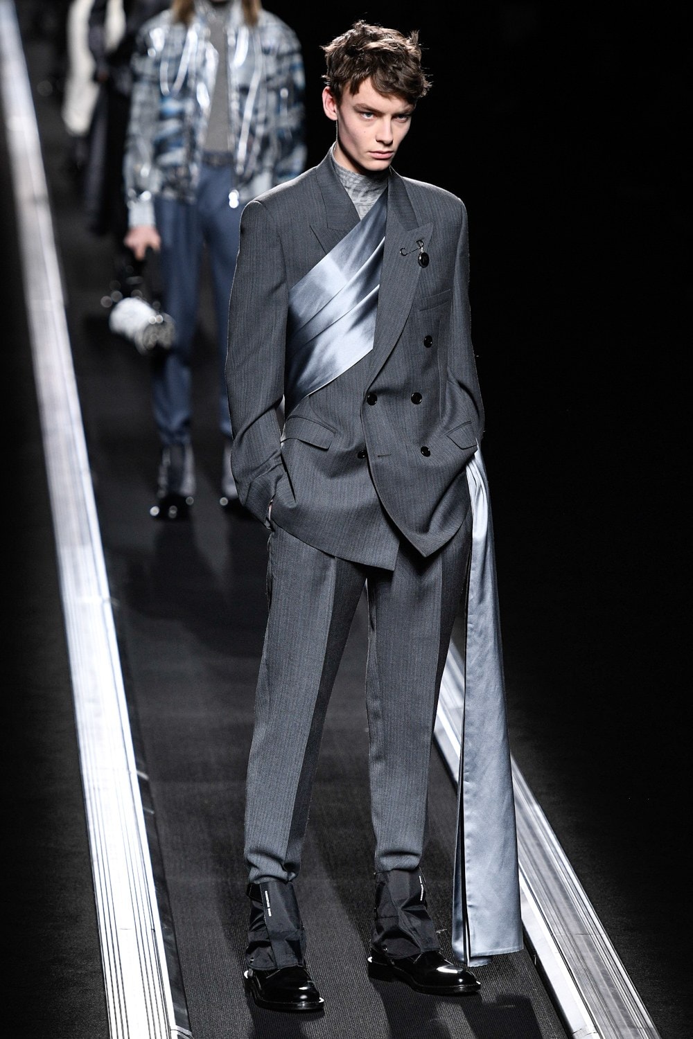 Dior : Kim Jones N'A Pas Fait Marcher Ses Mannequins
