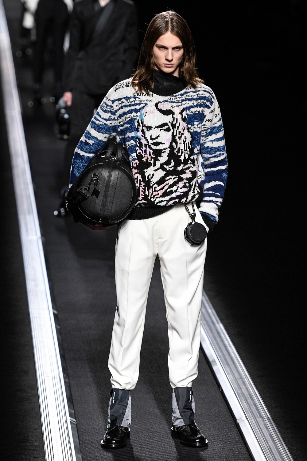 Dior : Kim Jones N'A Pas Fait Marcher Ses Mannequins