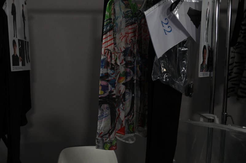 Dans Les Backstages Du Défilé Dior De La Fashion Week De Paris