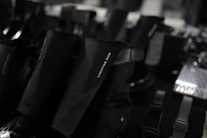 Dans Les Backstages Du Défilé Dior De La Fashion Week De Paris