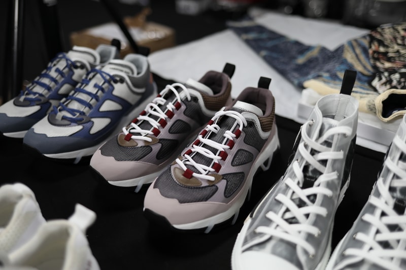 Dans Les Backstages Du Défilé Dior De La Fashion Week De Paris