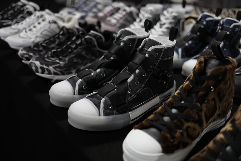 Dans Les Backstages Du Défilé Dior De La Fashion Week De Paris