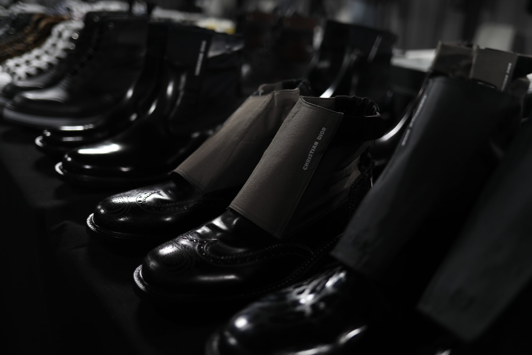 Dans Les Backstages Du Défilé Dior De La Fashion Week De Paris