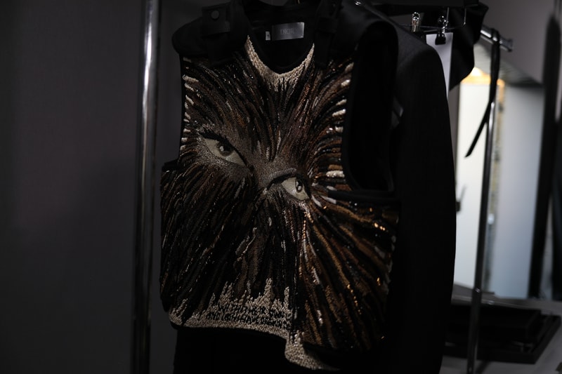 Dans Les Backstages Du Défilé Dior De La Fashion Week De Paris