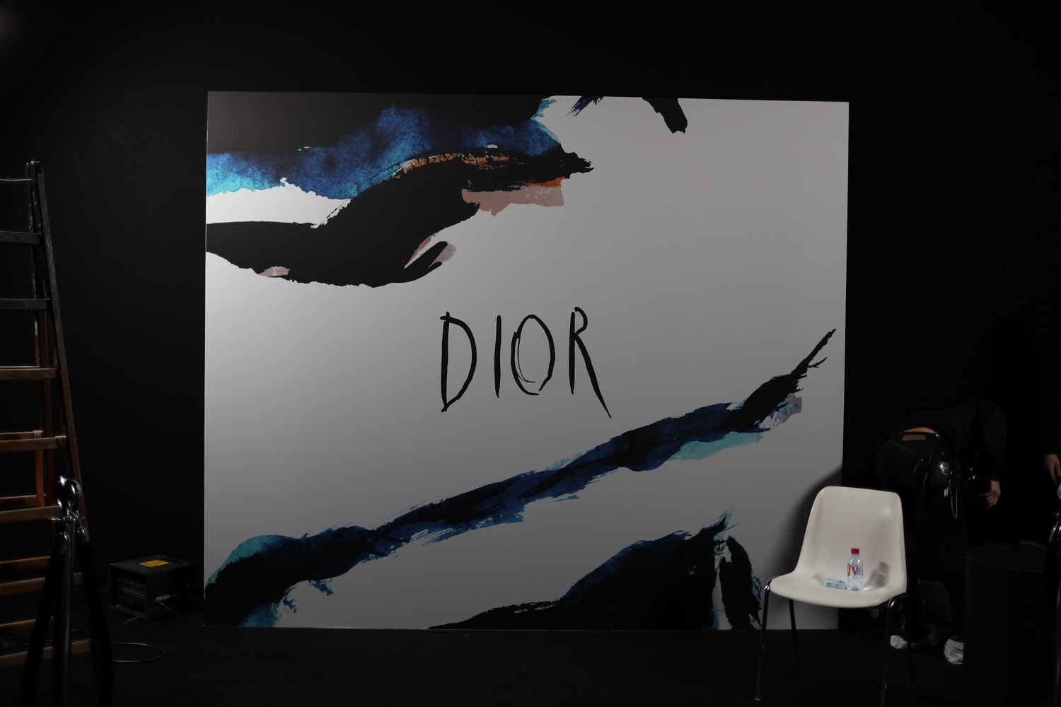 Dans Les Backstages Du Défilé Dior De La Fashion Week De Paris