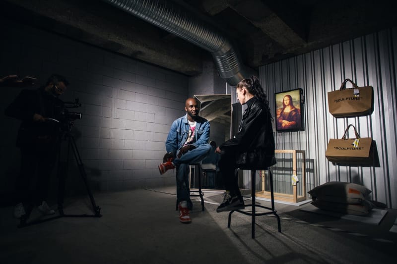 Les Invitations Du Prochain Défilé Louis Vuitton Par Virgil Abloh Sont Des Gants En Hommage À Michael Jackson