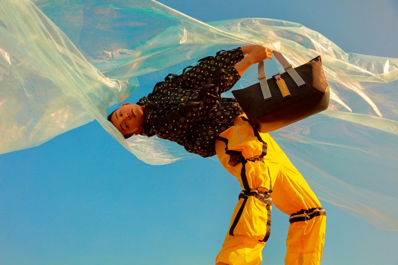 MCM Dévoile Une Nouvelle Collection De Sacs Et D'Apparel Dans Un Superbe Loobook