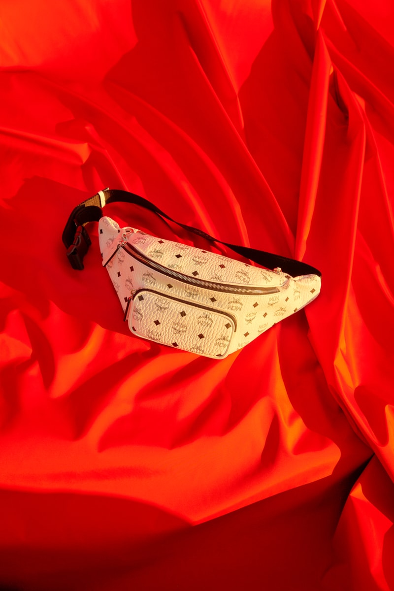 MCM Dévoile Une Nouvelle Collection De Sacs Et D'Apparel Dans Un Superbe Loobook