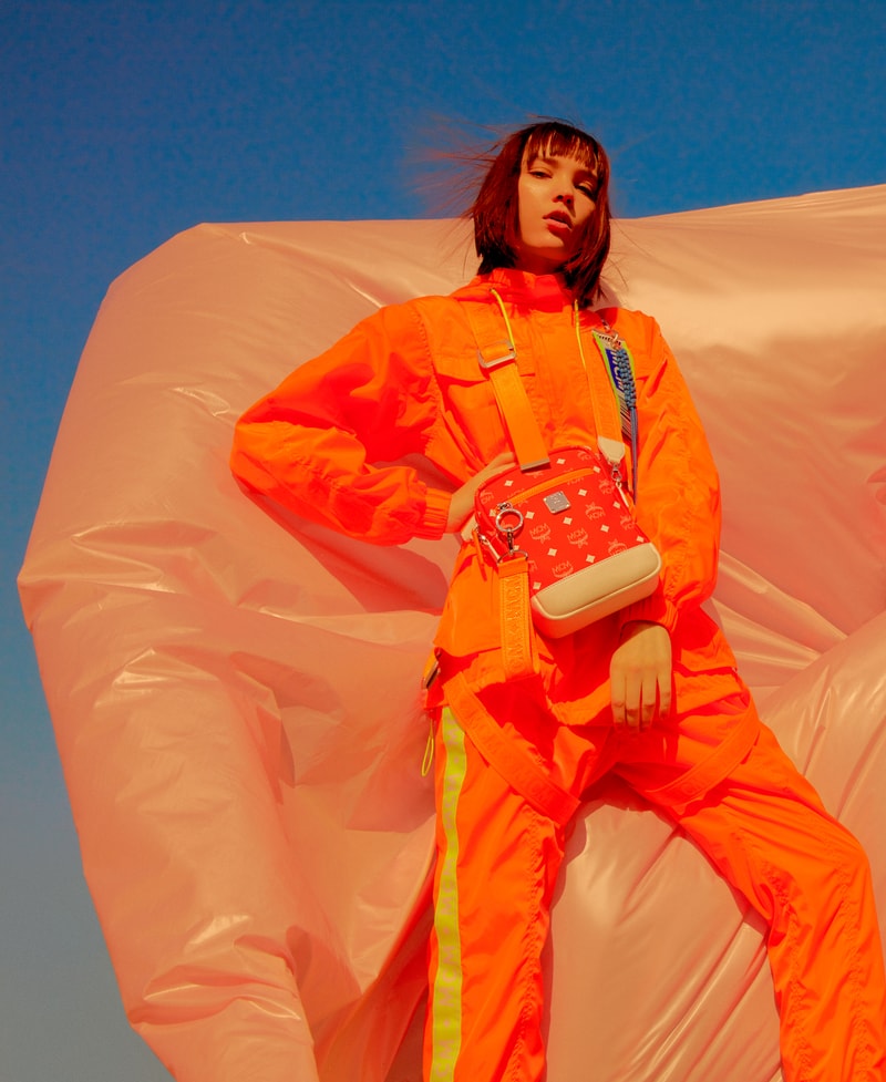 MCM Dévoile Une Nouvelle Collection De Sacs Et D'Apparel Dans Un Superbe Loobook