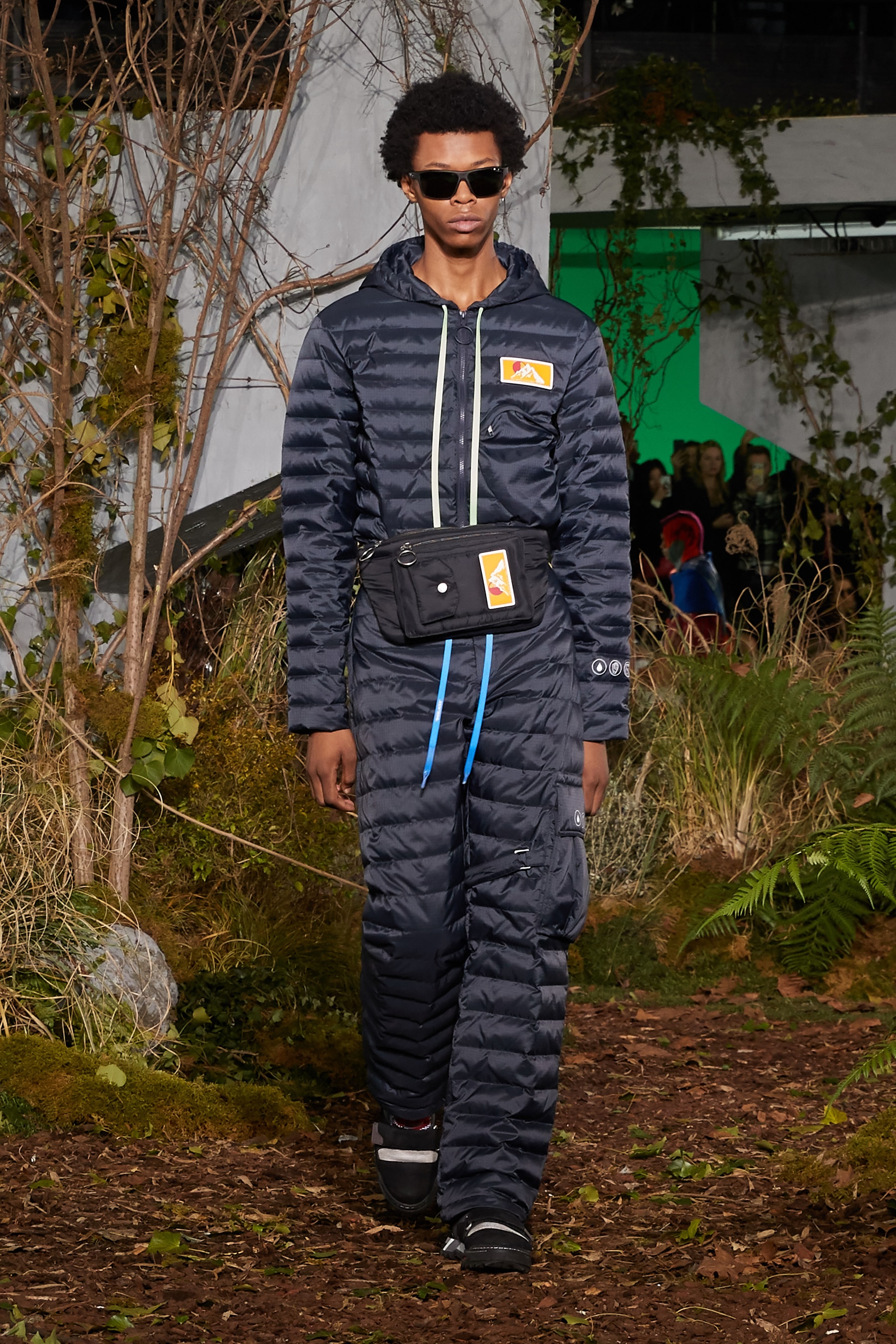 Off-White : Tous Les Looks Du Défilé 