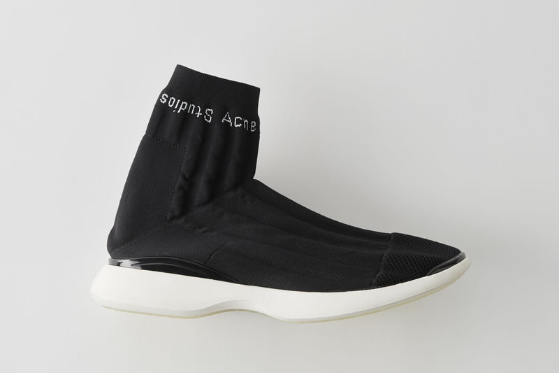 Photo Des Pièces Soldées D'Acne Studios