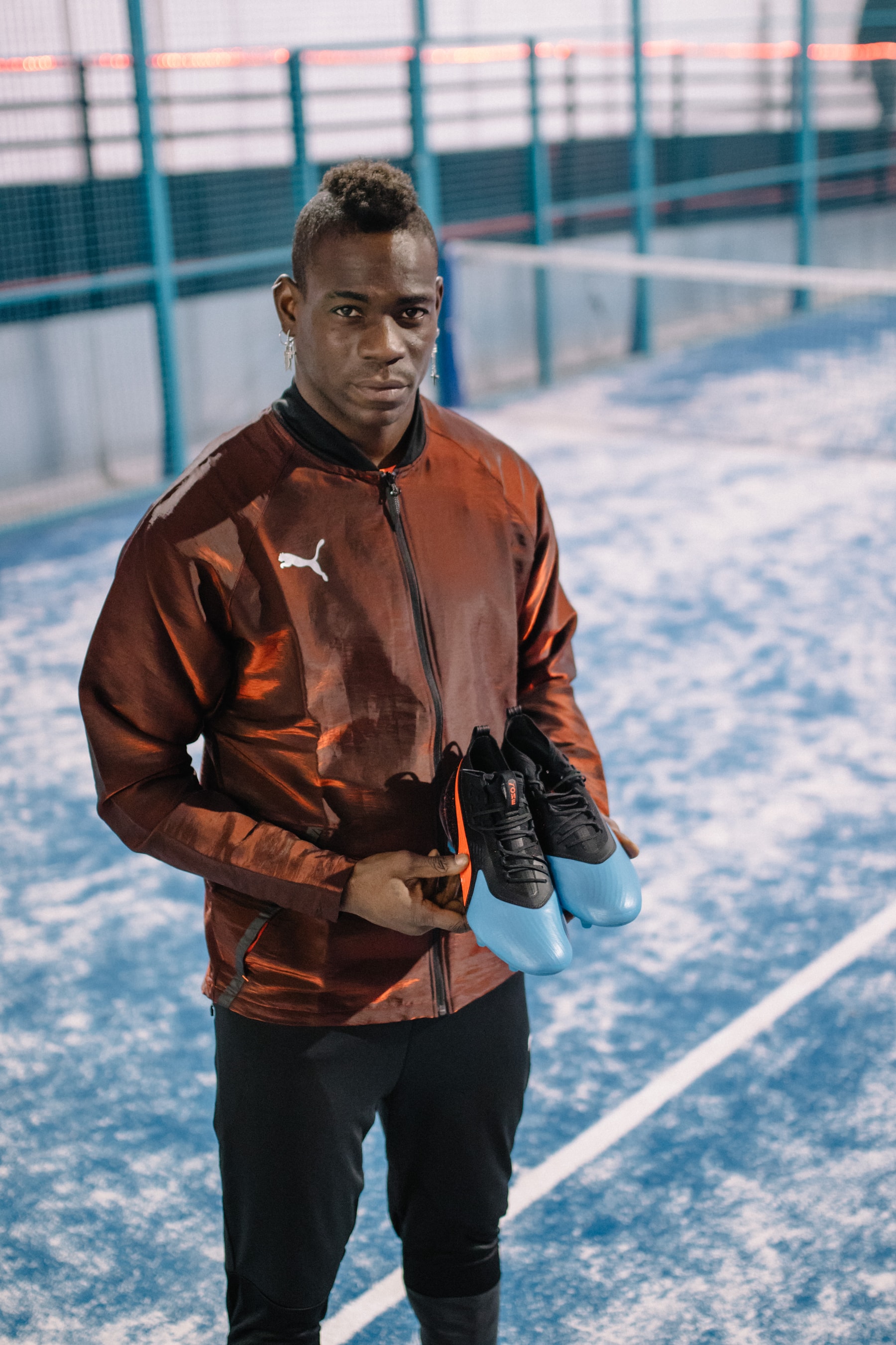 Alonzo Ouvre Le Plus Grand Five De Marseille Et L'Inaugure Avec Griezmann, Balotelli Et Saint-Maximin