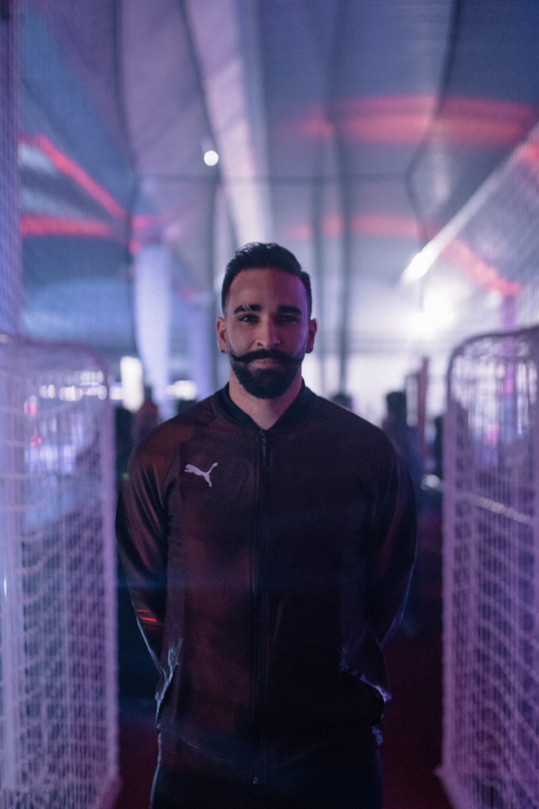 Alonzo Ouvre Le Plus Grand Five De Marseille Et L'Inaugure Avec Griezmann, Balotelli Et Saint-Maximin