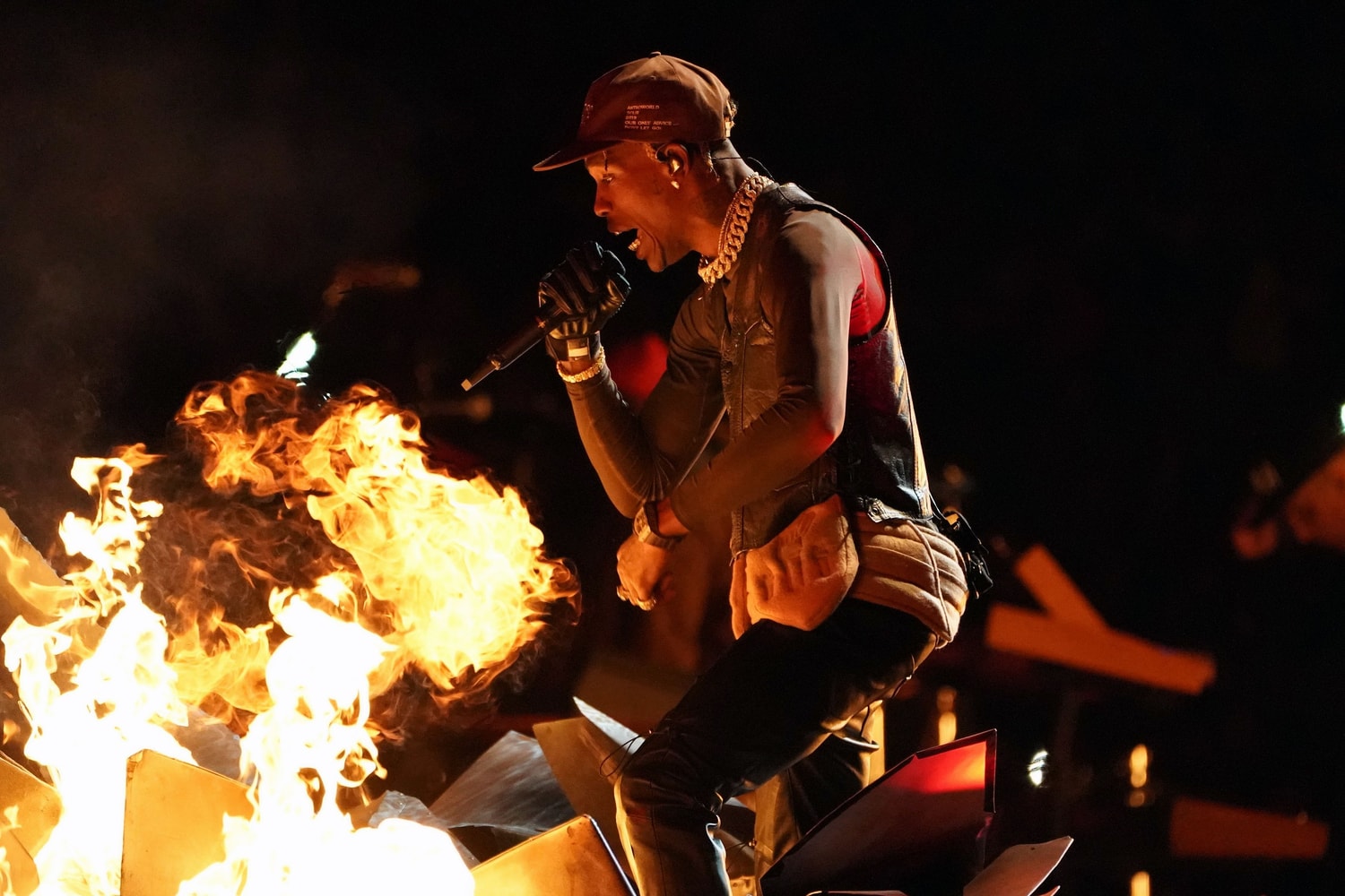 Super Bowl : Le Show De Travis Scott Et Des Bandes Annonces En Pagaille