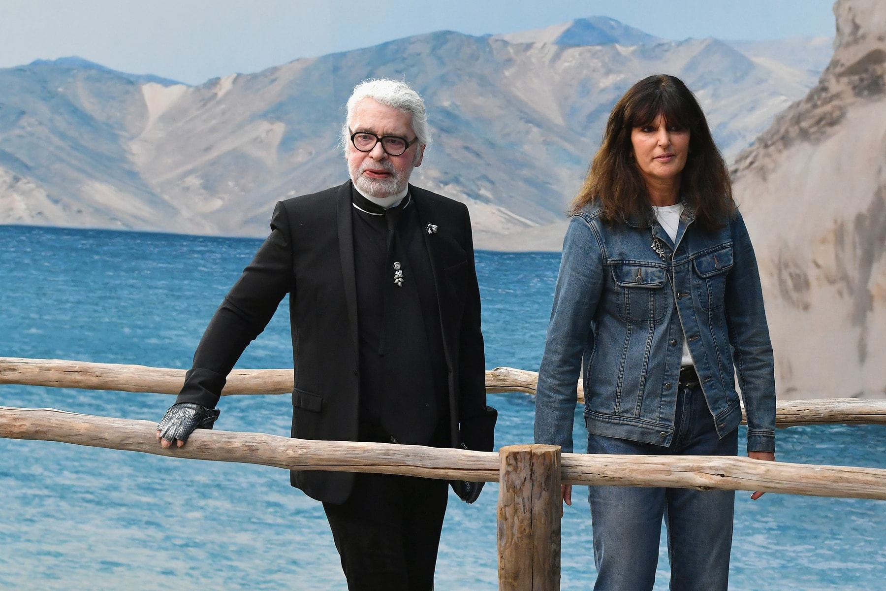 Photo De Virginie Viard Et Karl Lagerfeld