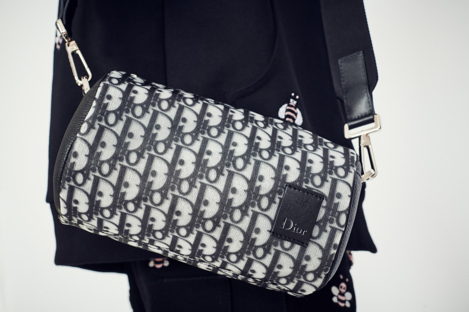 Photos De La Collection "Oblique" De Dior Par Kim Jones