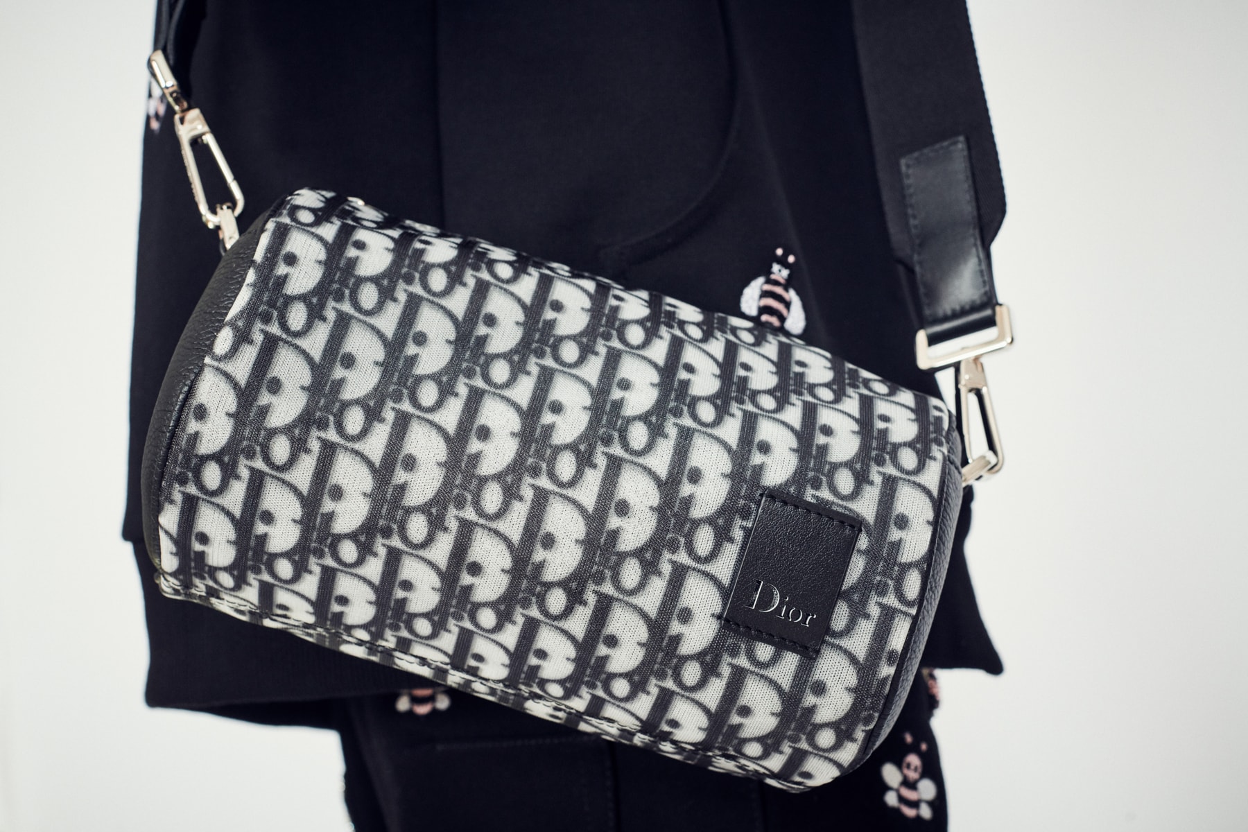 Photos De La Collection "Oblique" De Dior Par Kim Jones