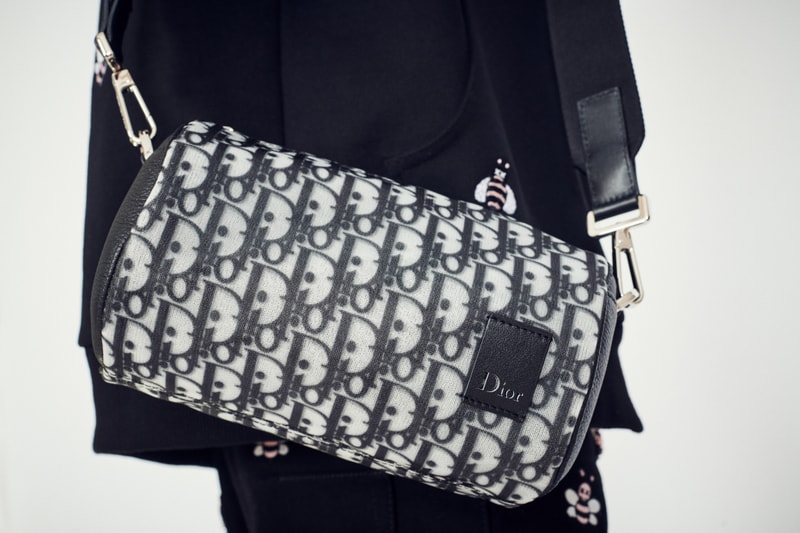Photos De La Collection "Oblique" De Dior Par Kim Jones