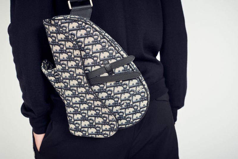 Photos De La Collection "Oblique" De Dior Par Kim Jones