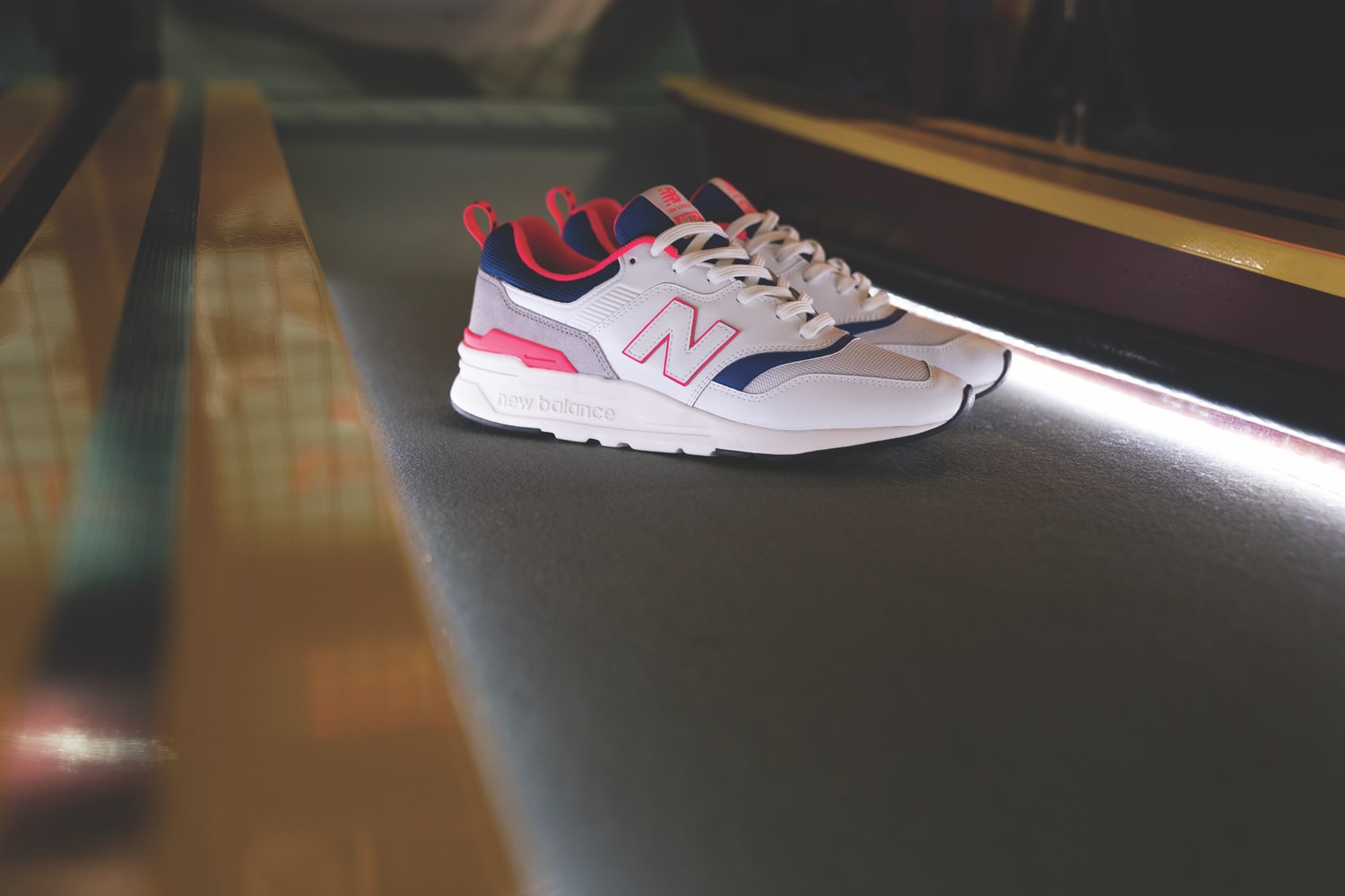 New Balance Puise Dans Ses Archives Et Réinterprète Une De Ses Sneakers Mythiques