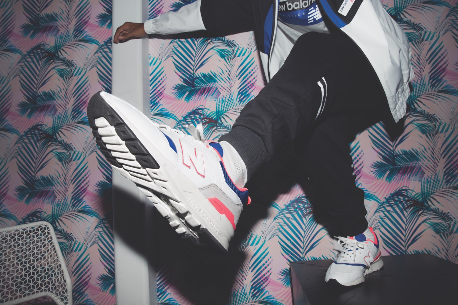 New Balance Puise Dans Ses Archives Et Réinterprète Une De Ses Sneakers Mythiques