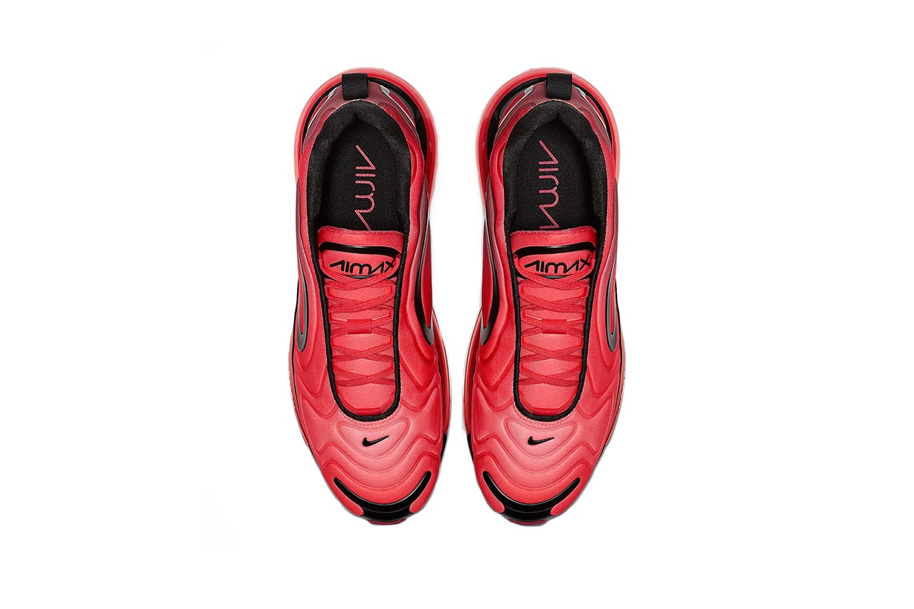 Photo Nike Air Max 720 "University Red"