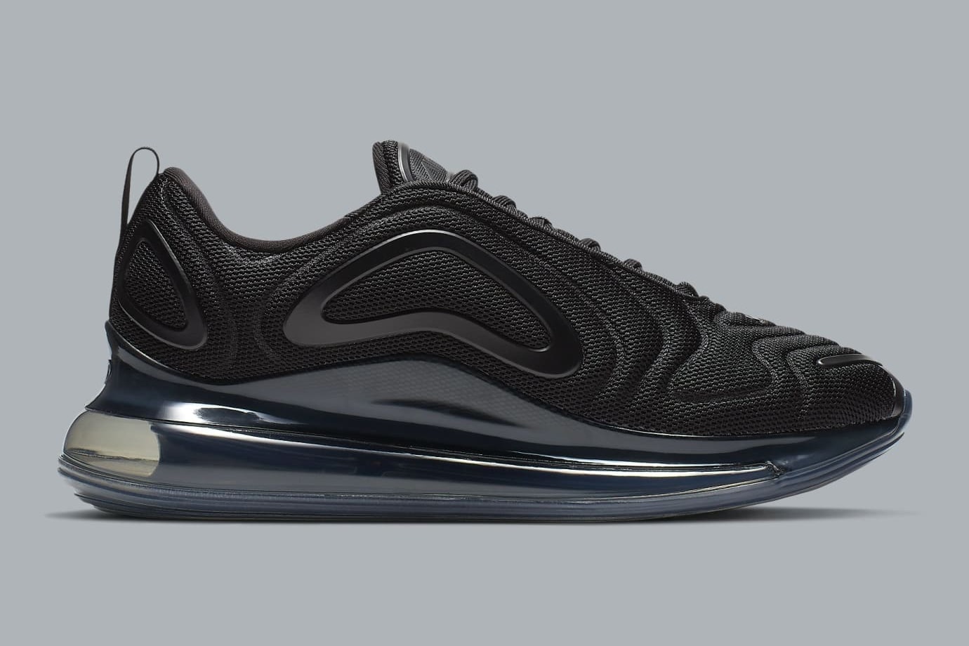 Nike Air Max 720 Triple Black Photos