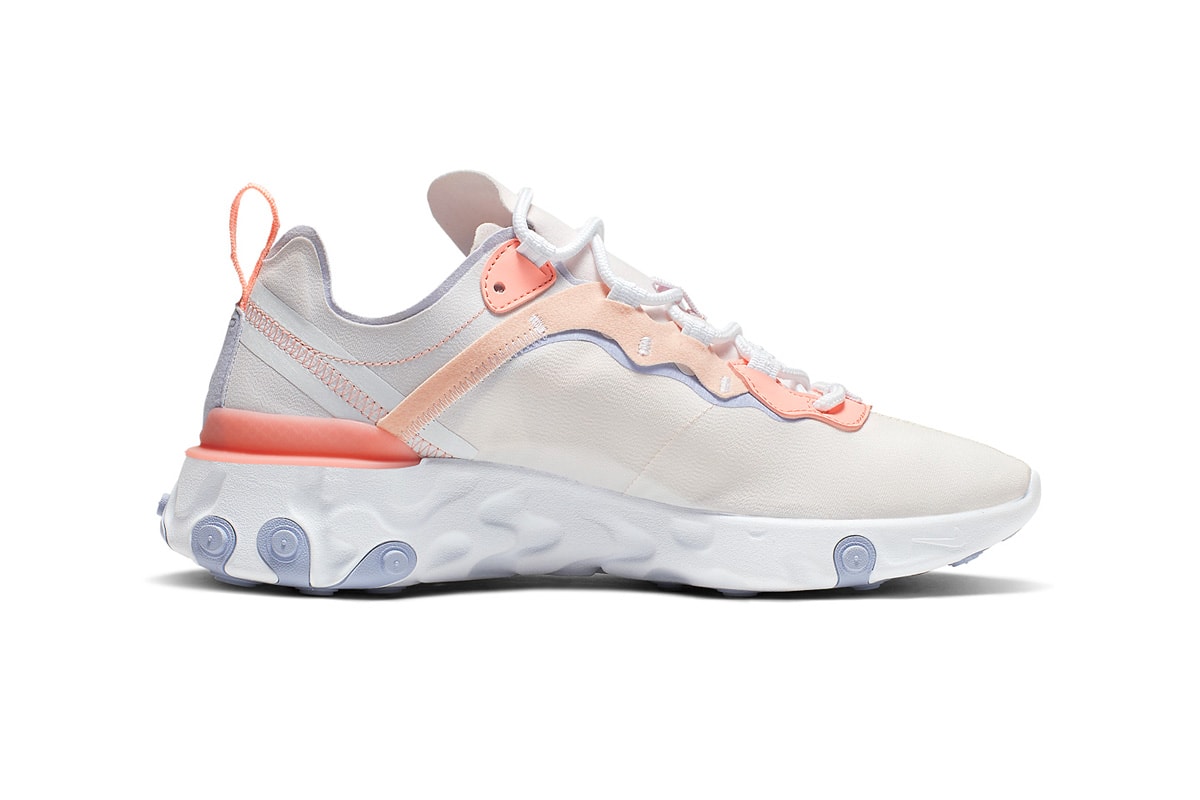 Photo Nike React Element 55 "Pale Pink" 