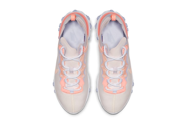Photo Nike React Element 55 "Pale Pink" 