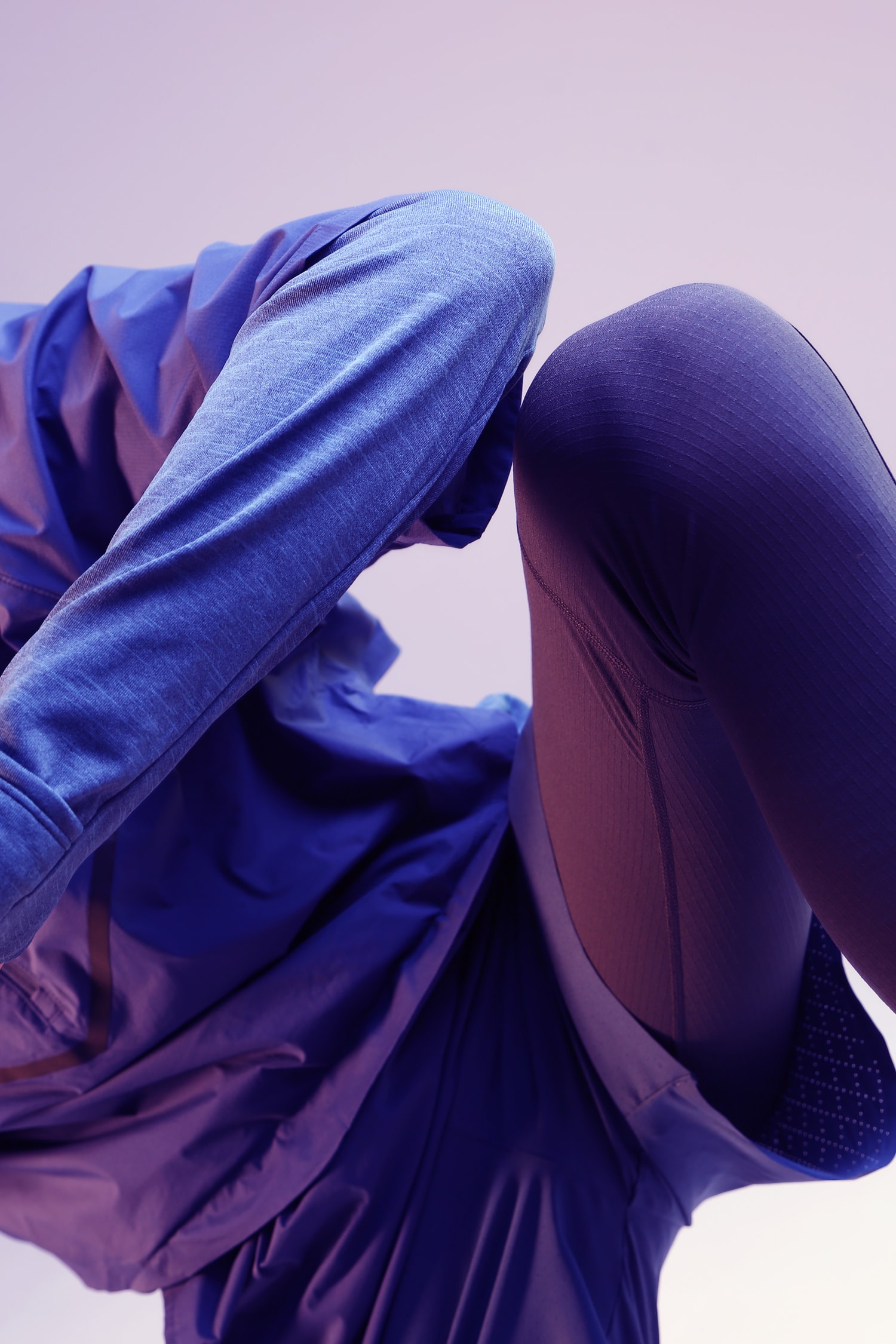 L'Equation Mode x Performance Prend Tout Son Sens Avec L'Athlète Rénelle Lamote Et Le Danseur Léo Walk