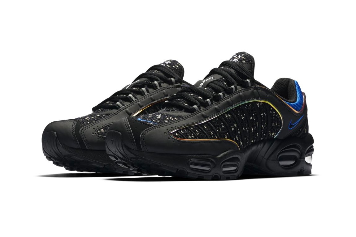 Photo Supreme x Nike Air Max Tailwind 4