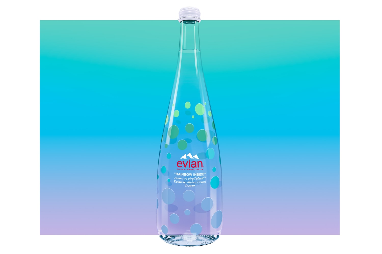 Photo Bouteille Virgil Abloh x Evian