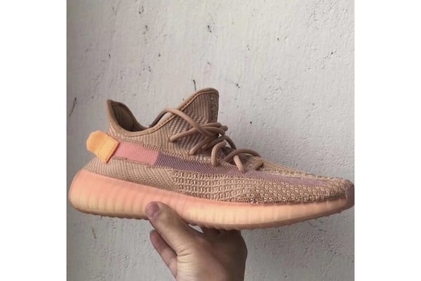 YEEZY BOOST 350 V2 Clay photos