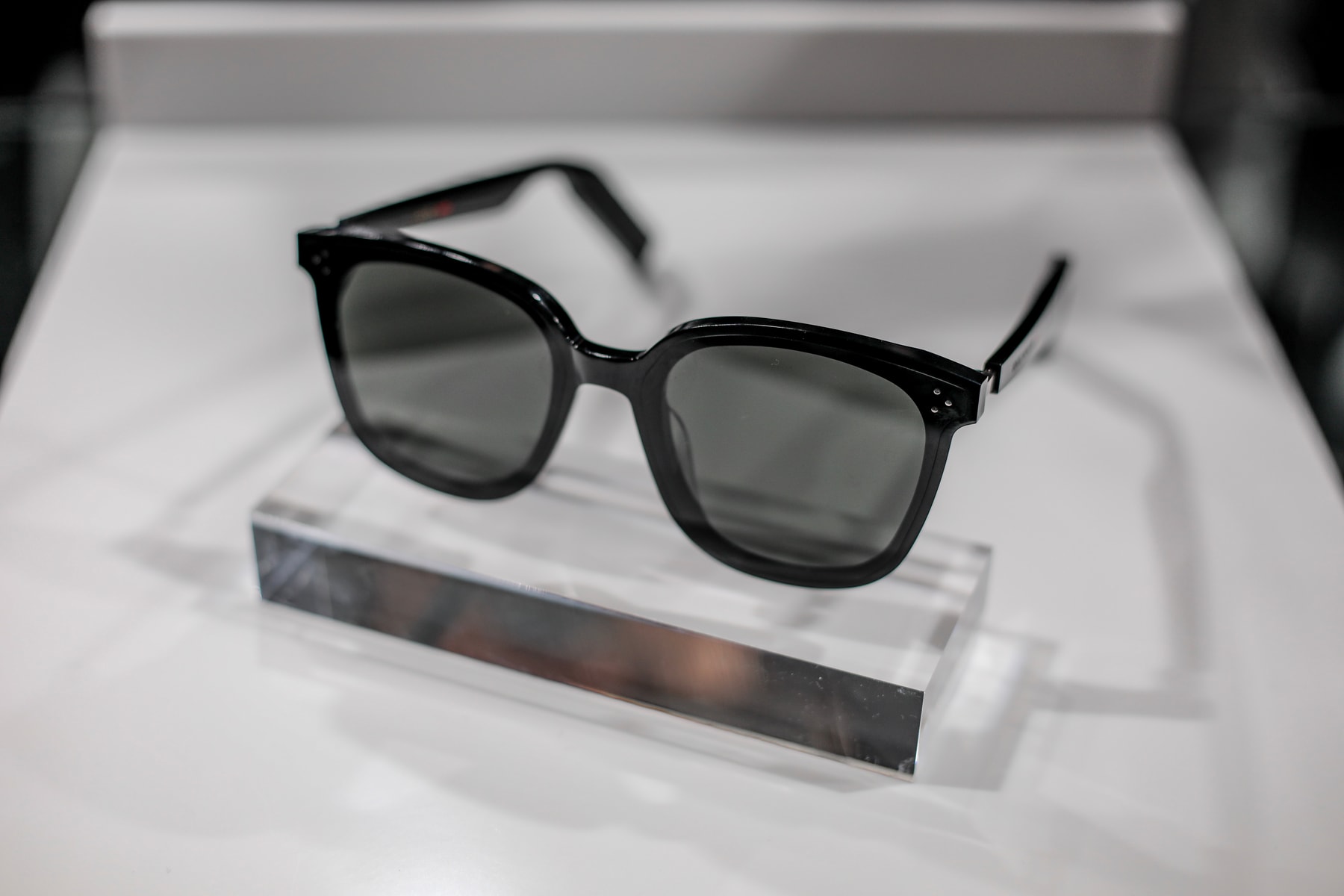 Gentle Monster et Huawei dévoilent des lunettes connectées inspirées de la mode