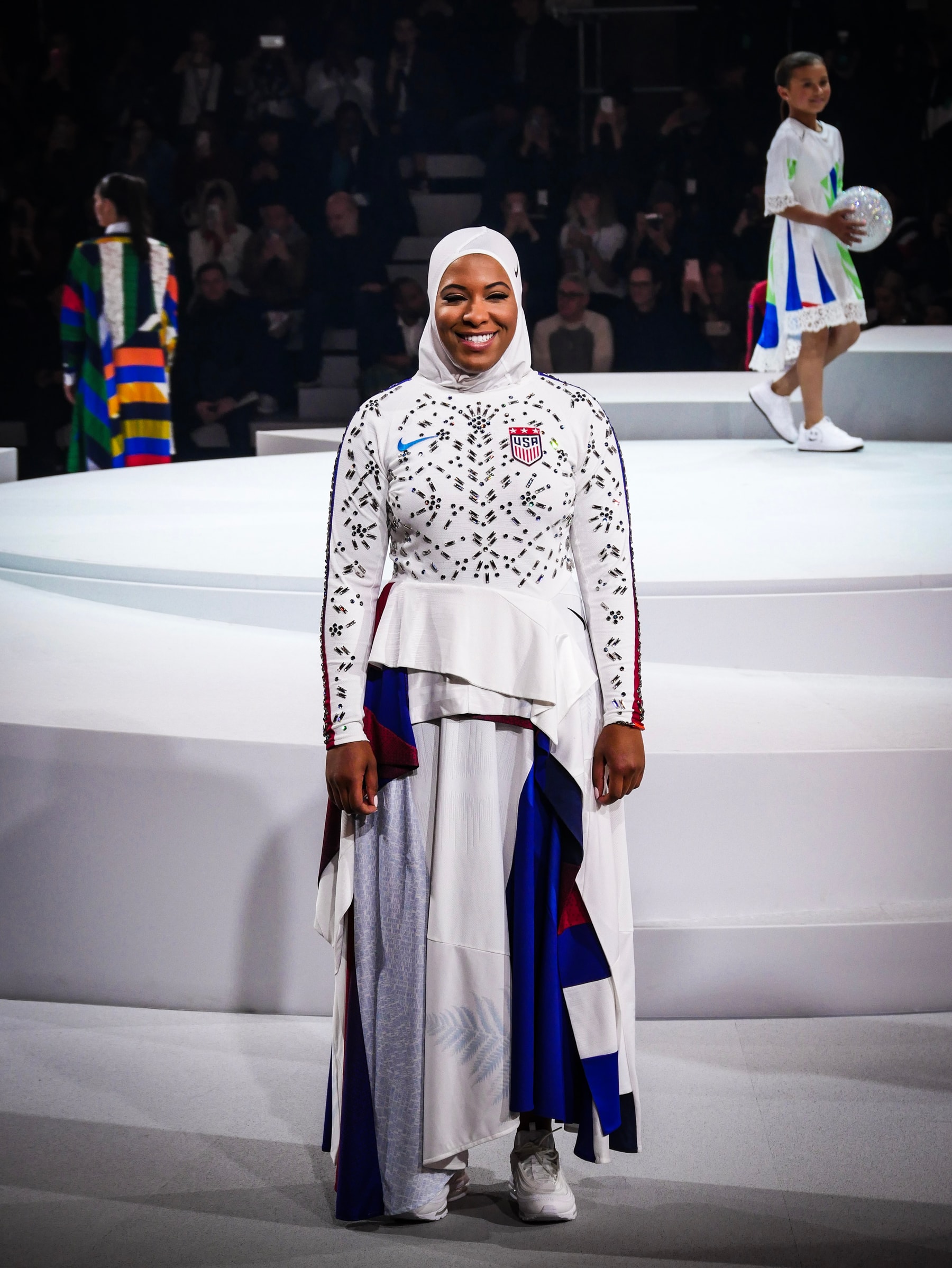 Koché Imagine 11 Nouvelles Tenues avec Nike Pour La Coupe Du Monde De Foot Féminin